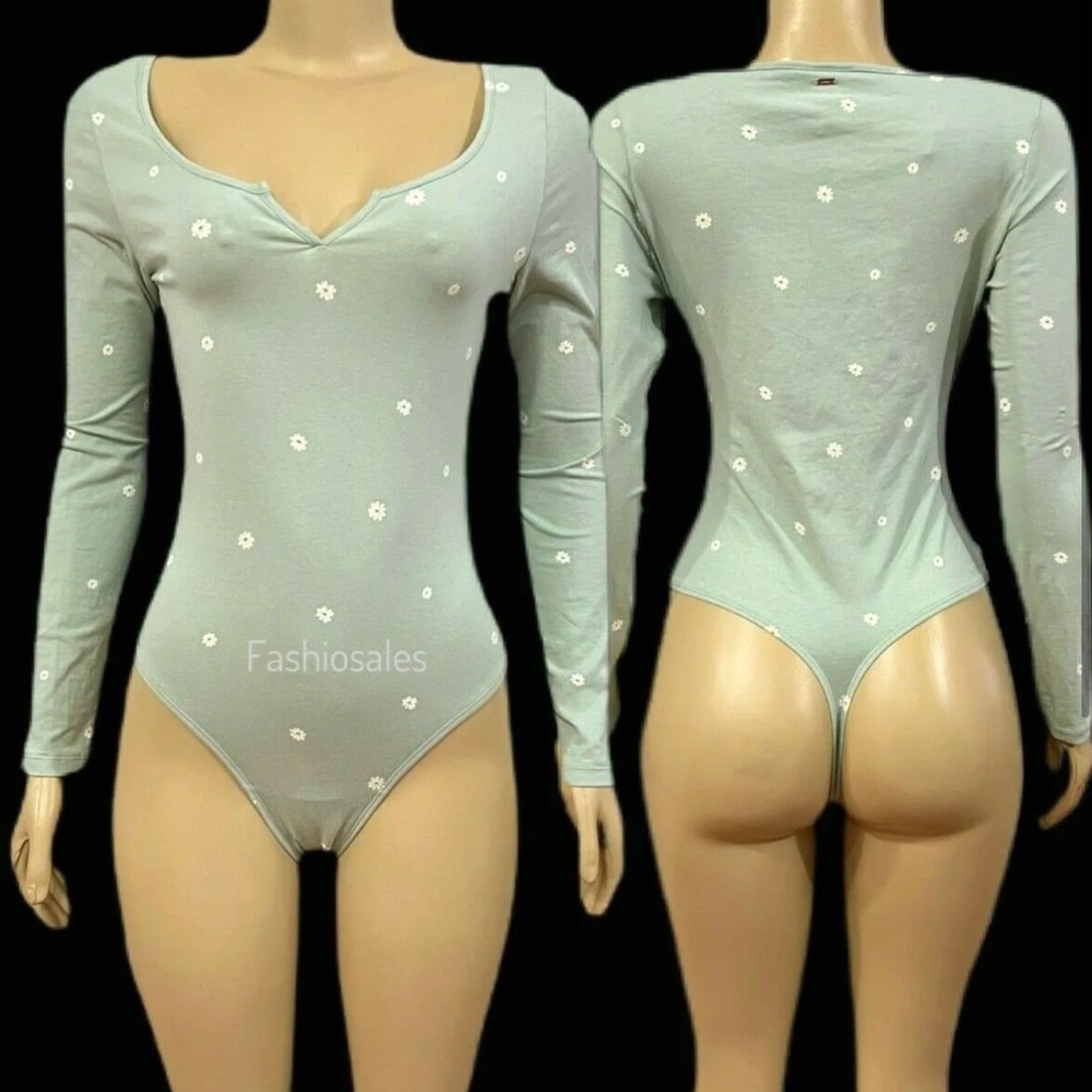 Victorias Secret PINK Cotton Long Sleeve Bodysuit Shirt Top Light Green Floral